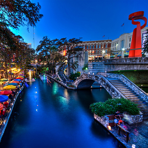 San Antonio Riverwalk Waterfront